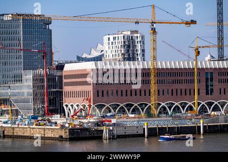 Abschließende Bauarbeiten am Westfield Hamburg-Überseequartier, Hafencity Hamburg, neuer Stadtteil an der Elbe, an der Stelle des ehemaligen Freihafens, wo Stockfoto