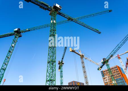 Baustellen im Osten der Hafencity Hamburg, Bürogebäude, neuer Stadtteil an der Elbe, auf dem Gelände des ehemaligen Freihafens, Wohneinheiten Stockfoto