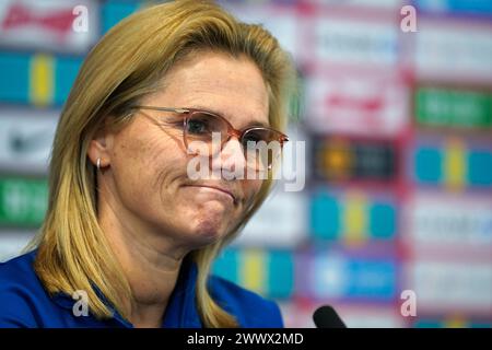 England Managerin Sarina Wiegman während einer Pressekonferenz in St. George's Park, Burton upon Trent. Bilddatum: Dienstag, 26. März 2024. Stockfoto