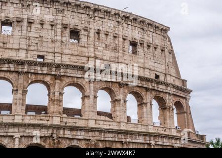 Das Kolosseum in Rom, Italien. Blick zum Amphitheater Rom *** das Kolosseum in Rom, Italien Blick auf das Amphitheater von Rom Stockfoto