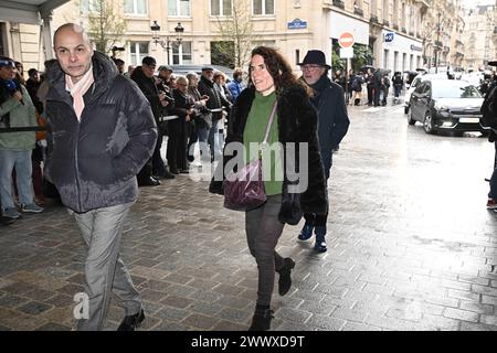Mazarine Mitterrand Pingeot während der Trauerfeier für Frederic Mitterrand in der Kirche Saint Thomas d’Aquin in Paris, Frankreich am 26. März 2024. Frederic Mitterrand war ein französischer Politiker, der unter Präsident Nicolas Sarkozy als Kulturminister diente. Er war Schauspieler, Drehbuchautor, Fernsehmoderator, Schriftsteller, Produzent, direktor und Neffe des ehemaligen Präsidenten Francois Mitterrand. Obseques de Frederic Mitterrand a l’eglise Saint-Thomas d’Aquin A Paris, Frankreich, 26. märz 2024. Frederic Mitterrand etait un homme politique francais qui a ete ministre de la culture sous la Presidence de Ni Stockfoto