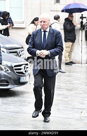 Brice Hortefeux während der Trauerfeier für Frederic Mitterrand in der Kirche Saint Thomas d’Aquin in Paris, Frankreich am 26. März 2024. Frederic Mitterrand war ein französischer Politiker, der unter Präsident Nicolas Sarkozy als Kulturminister diente. Er war Schauspieler, Drehbuchautor, Fernsehmoderator, Schriftsteller, Produzent, direktor und Neffe des ehemaligen Präsidenten Francois Mitterrand. Obseques de Frederic Mitterrand a l’eglise Saint-Thomas d’Aquin A Paris, Frankreich, 26. märz 2024. Frederic Mitterrand etait un homme politique francais qui a ete ministre de la culture sous la Presidence de Nicolas Sarkoz Stockfoto