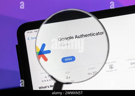 Ostersund, Schweden - 3. Juni 2023: Google Authenticator App auf einem iPad. Google Authenticator ist ein softwarebasierter Authentifizierer von Google. Stockfoto