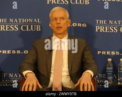 National Press Club, 529 14th St NW, Washington DC 20045, 25. März 2024. Der lettische Außenminister Krisjanis Karins, der estnische Außenminister Margus Tsahkna und der litauische Außenminister Gabrielius Landsbergis scheinen gemeinsam im National Press Club in Washington DC über die NATO-Bereitschaft zu diskutieren. Quelle: ©Julia Mineeva/EGBN TV News/Alamy Live News Stockfoto