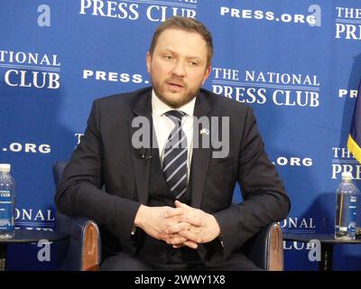 National Press Club, 529 14th St NW, Washington DC 20045, 25. März 2024. Der lettische Außenminister Krisjanis Karins, der estnische Außenminister Margus Tsahkna und der litauische Außenminister Gabrielius Landsbergis scheinen gemeinsam im National Press Club in Washington DC über die NATO-Bereitschaft zu diskutieren. Quelle: ©Julia Mineeva/EGBN TV News/Alamy Live News Stockfoto