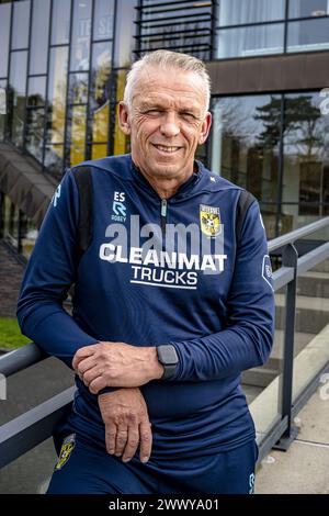 Arnheim, Nederland. März 2024. ARNHEM, 26.03.2024, Sportcentrum Papendal, Fußball, niederländische Eredivisie, Staffel 2023/2024, Vitesse Trainer Edward Sturing Credit: Pro Shots/Alamy Live News Stockfoto