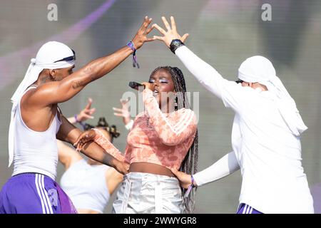 Verito Asprilla aus Tumaco, Nariño, am letzten Tag des EStereo Picnic Festivals in Bogota, Kolumbien Stockfoto