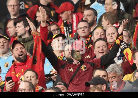 London, Großbritannien. März 2024. Die belgischen Unterstützer wurden während eines Freundschaftsspiels zwischen England und der belgischen Nationalmannschaft Red Devils am Dienstag, den 26. März 2024 in London, Großbritannien, vorgestellt. Die Teams bereiten sich auf dieses Turnier der Euro 2024 im Sommer vor. BELGA FOTO BRUNO FAHY Credit: Belga News Agency/Alamy Live News Stockfoto