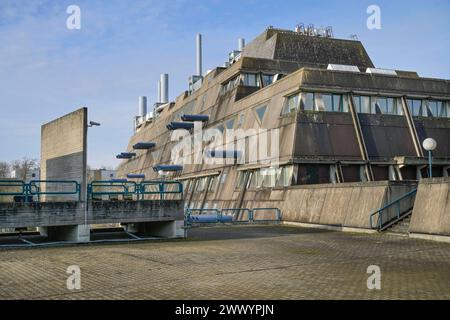 Mäusebunker Tierversuchslabor, FU-Berlin, Hindenburgdamm, Lichterfelde, Berlin, Deutschland *** Mausbunker Tierversuchslabor, FU Berlin, Hindenburgdamm, Lichterfelde, Berlin, Deutschland Stockfoto