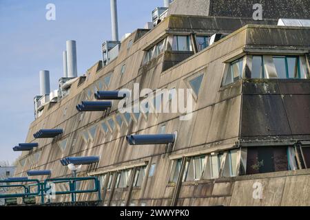 Mäusebunker Tierversuchslabor, FU-Berlin, Hindenburgdamm, Lichterfelde, Berlin, Deutschland *** Mausbunker Tierversuchslabor, FU Berlin, Hindenburgdamm, Lichterfelde, Berlin, Deutschland Stockfoto