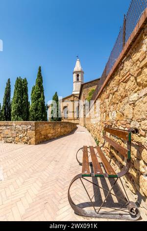 Pienza, Italien - 24. Juli 2023: Schöne Stadt Pienza in der Toskana, Italien Stockfoto