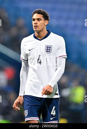 Jarell Quansah aus England, während des Qualifikationsspiels zur UEFA Euro U21 Gruppe F England U21 gegen Luxemburg U21 im Toughsheet Community Stadium, Bolton, Vereinigtes Königreich, 26. März 2024 (Foto: Cody Froggatt/News Images) Stockfoto