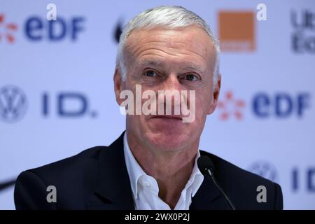 Marseille, 26. März 2024. Didier Deschamps Cheftrainer von Frankreich reagiert auf die Pressekonferenz nach dem Spiel im Anschluss an das internationale Freundschaftsspiel im Orange Vélodrome in Marseille. Der Bildnachweis sollte lauten: Jonathan Moscrop/Sportimage Credit: Sportimage Ltd/Alamy Live News Stockfoto