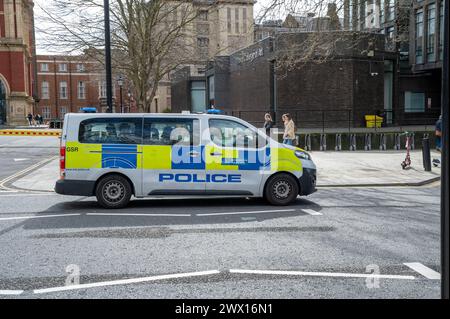 London, UK - 23. März 2024 : Metropolitan Police Car in London Street. Stockfoto