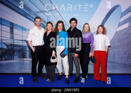 Premiere ARD Serie - CharitÃ Max Wagner, Nina Gummich, Klara Deutschmann, Timur Isik, Judith Neumann und Angelina Häntsch bei der Premiere der 4. Staffel der ARD Serie Charite am 26.03.2024 in Berlin. *** Premiere ARD-Serie CharitÃ Max Wagner, Nina Gummich, Klara Deutschmann, Timur Isik, Judith Neumann und Angelina Häntsch bei der Premiere der 4. Staffel der ARD-Serie Charite am 26 03 2024 in Berlin Copyright: XEventpressxKochanx Stockfoto