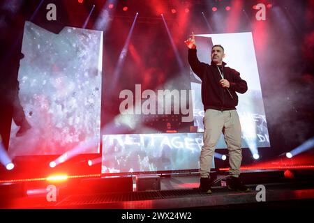 Bushido KÖNIG FÜR IMMER Tour 2024 live in der Olympiahalle, München am 23.03.2024 *** Bushido KÖNIG FÜR IMMER Tour 2024 live in der Olympiahalle, München am 23 03 2024 Stockfoto