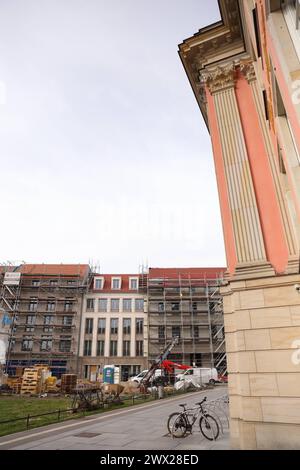 Die Baustelle für das neue Wohn- und Geschäftsviertel am Alten Markt in Potsdam, 26. März 2024. Rechts der Landtag. Baustelle Alter Markt Potsdam *** die Baustelle für das neue Wohn- und Geschäftsviertel am Alten Markt in Potsdam, 26. März 2024 rechts vom Baugelände Landtag Alter Markt Potsdam Stockfoto