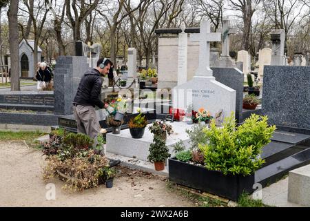 MONTPARNASSE FRIEDHOF BERÜHMTE GRÄBER PARIS Stockfoto