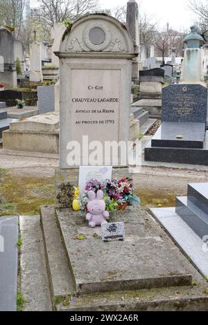 MONTPARNASSE FRIEDHOF BERÜHMTE GRÄBER PARIS Stockfoto