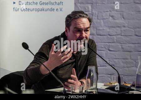 JURI Andruchowytsch der Preis unserer Freiheit ein Abend mit Juri Andruchowytsch im Haus für Poesie am 25.3.24 fotos gezett *** Yuri Andruchowych der Preis unserer Freiheit ein Abend mit Juri Andruchowych im Haus für Poesie am 25 3 24 fotos gezett Stockfoto