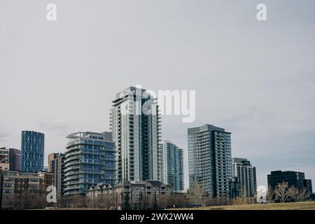 Calgary, Alberta Kanada - Mai, 2. Mai 2023 Downtown, Zentrum von Calgary. . Hochwertige Fotos Stockfoto