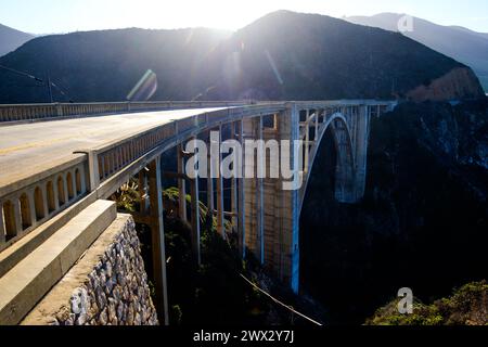 Die berühmte Bixby Bridge von Big Sur, Highway 1, Big Sur, Kalifornien, USA. Stockfoto