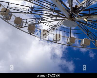 Weißes Riesenrad bei Trentham Gardens Stockfoto