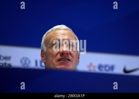 Marseille, 26. März 2024. Didier Deschamps Cheftrainer von Frankreich reagiert auf die Pressekonferenz nach dem Spiel im Anschluss an das internationale Freundschaftsspiel im Orange Vélodrome in Marseille. Der Bildnachweis sollte lauten: Jonathan Moscrop/Sportimage Credit: Sportimage Ltd/Alamy Live News Stockfoto