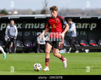 Tubize, Belgien. März 2024. Laurens Goemaere (6) aus Belgien, dargestellt während eines Freundschaftsspiels zwischen den belgischen U18-Nationalmannschaften und Wales am Montag, den 25. März 2024 in Tubize, Belgien. Quelle: Sportpix/Alamy Live News Stockfoto