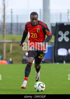 Tubize, Belgien. März 2024. Alama Bayo (20) aus Belgien, dargestellt während eines Freundschaftsspiels zwischen den belgischen U18-Nationalmannschaften und Wales am Montag, den 25. März 2024 in Tubize, Belgien. Quelle: Sportpix/Alamy Live News Stockfoto
