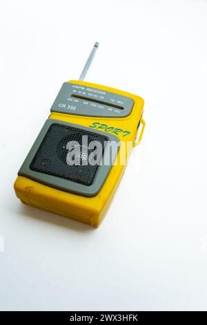 Seltenes Vintage-Radio SONY Sports am/FM Yellow Street Beat PR-33 Stockfoto