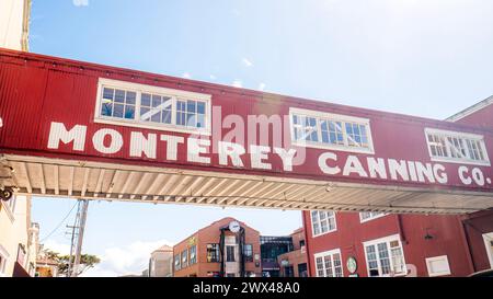 Brücke der Monterey Canning Company auf der Cannery Row in Monterey, Kalifornien, USA Stockfoto