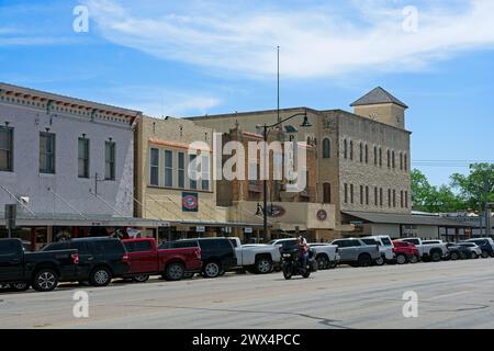 1929 Palace-Kino im Art déco-Stil, ursprünglich ein Opernhaus an der East Main Street im Geschäftsviertel von Fredericksburg Texas – April 2023 Stockfoto