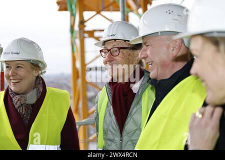 Kai Wegner, Franziska Giffey Estrel Tower Mitglieder Senat und Bezirksamt Baustelle, am 26.03.2024 in Berlin, Neukölln, Deutschland *** Kai Wegner, Franziska Giffey Estrel Tower Mitglieder Senat und Bezirksamt Baustelle, am 26 03 2024 in Berlin, Neukölln, Deutschland Stockfoto