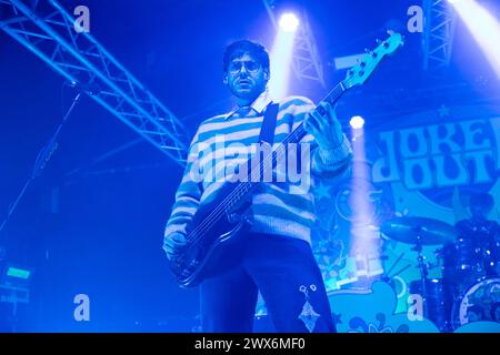 Mailand, Italien. März 2024. NACE Jordan von der slowenischen Indie-Rock-Band Joker Out tritt live im Circolo Magnolia in Mailand auf. Quelle: SOPA Images Limited/Alamy Live News Stockfoto