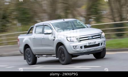 Milton Keynes, UK-Mar 26th 2024: 2014 Silber Ford Ranger Pick Up Truck auf einer britischen Straße Stockfoto
