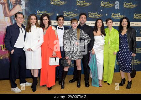 Max von der Groeben, Maria Ehrich, Nora Tschirner, Mido Kotaini, Jella Haase, Bora Dagtekin, Gizem Emre und Lena Schömann bei der Premiere des Kinofilms Chantal im Märchenland im Zoo Palast. Berlin, 27.03.2024 *** Max von der Groeben, Maria Ehrich, Nora Tschirner, Mido Kotaini, Jella Haase, Bora Dagtekin, Gizem Emre und Lena Schömann bei der Premiere des Films Chantal im Märchenland im Zoo Palast Berlin, 27 03 2024 Foto:XF.xKernx/xFuturexImagex chantal berlin 4450 Stockfoto