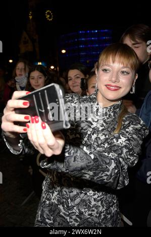 Jella Haase bei der Premiere des Kinofilms Chantal im Märchenland im Zoo Palast. Berlin, 27.03.2024 *** Jella Haase bei der Premiere des Films Chantal im Märchenland im Zoo Palast Berlin, 27 03 2024 Foto:XF.xKernx/xFuturexImagex chantal berlin 4472 Stockfoto