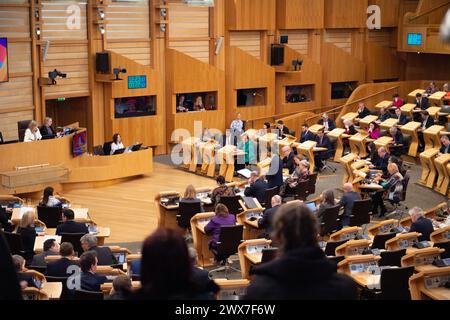 Edinburgh, Großbritannien. März 2024. Edinburgh, Schottland, Großbritannien. 28. März 2024Schaubild: Szenen im schottischen Parlament während der letzten wöchentlichen Sitzung der First Minister Questions vor der Osterpause und nur wenige Tage bevor das Gesetz über Hassverbrechen in Schottland zum Gesetz wird. Credit: Colin D Fisher Credit: Colin Fisher/Alamy Live News Stockfoto