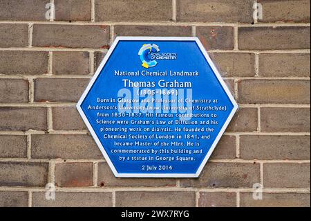 Plakette der Royal Society of Chemistry zum Gedenken an den Chemiker Professor Thomas Graham an der University of Strathclyde, Glasgow, Schottland, Großbritannien, Europa Stockfoto