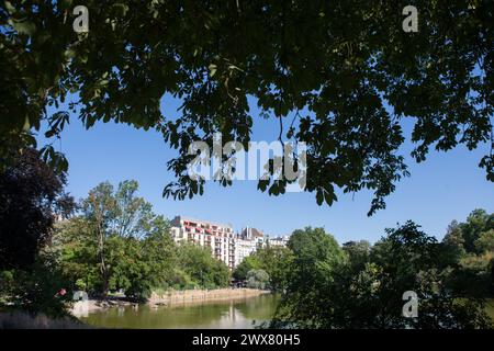 Paris, Parc Montsouris, von Jean Charles Alphand unter dem Zweiten Kaiserreich, Teich ausgelegt, Stockfoto