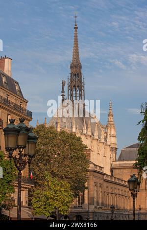 Paris, 4. Arrondissement, Île de la Cité, Boulevard du Palais, Sainte Chapelle, von der Rue de Lutèce, Stockfoto