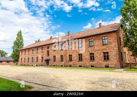 Eine von vielen Gefangenenbaracken im Konzentrationslager Auschwitz I. in Polen Stockfoto