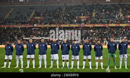 LINSE - (l-r) Nicolas de la Cruz aus Uruguay, Brian Rodriguez aus Uruguay, Federico Vinas aus Uruguay, Mathias Olivera aus Uruguay, Manuel Ugarte aus Uruguay, Facundo Pellistri aus Uruguay, Sebastian Caceres aus Uruguay, Nahitan Nandez aus Uruguay, Uruguay Torhüter Santiago Mele, Federico Valverde aus Uruguay während des Freundschaftsspiels zwischen der Elfenbeinküste und Uruguay am 26. März 2024 in Stade Bollaert Delelis in Lens, Frankreich. ANP | Hollandse Hoogte | GERRIT VAN COLOGNE Stockfoto