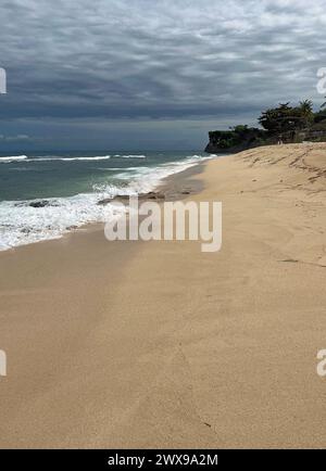 Balangan Beach vertikal zu Fuß, Bali Stockfoto