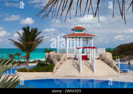 Swimmingpool im Hotel Gaviota Cayo Santa Maria.Kuba. Stockfoto