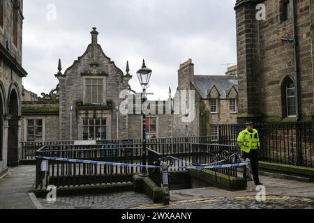 Edinburgh Schottland, Vereinigtes Königreich 29. März 2024. Polizeivorfall zwischen Victoria Street und Upper Bow. Credit sst/alamy Live News Stockfoto