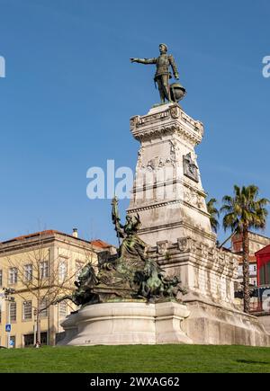 Statue des Infanten Dom Henrique - Denkmal von Prinz Heinrich dem Seefahrer, Porto, Portugal Stockfoto