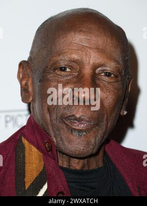 West Hollywood, Usa. März 2024. (FILE) Louis Gossett Jr. Tot Um 87. Gossetts Neffe erzählte der Associated Press am Freitag, den 29. März 2024, dass der Schauspieler am Donnerstag, den 28. März 2024, in Santa Monica, Kalifornien starb. WEST HOLLYWOOD, LOS ANGELES, KALIFORNIEN, USA - 27. JANUAR: Der US-amerikanische Schauspieler Louis Gossett Jr. kommt am 27. Januar 2017 zur Premiere von Sony Pictures Classics 'The Comedian' im Pacific Designer Center in West Hollywood, Los Angeles, Kalifornien, USA. (Foto: Xavier Collin/Image Press Agency) Credit: Image Press Agency/Alamy Live News Stockfoto