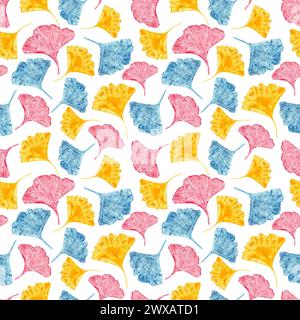 Rosafarbenes, gelbes, blaues Gingko-Blatt. Geometrischer Aufdruck. Nahtloses Muster mit Biloba-Blättern. Reich an Ginkgo, Palme, trockenen abstrakten Fächerblättern. Stockfoto